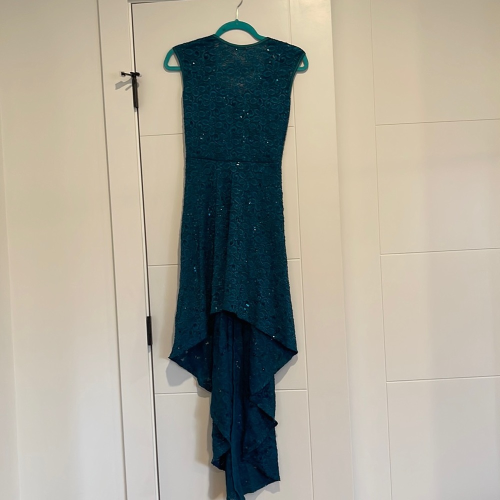 Blue green gorgeous short to long Dress Size Large